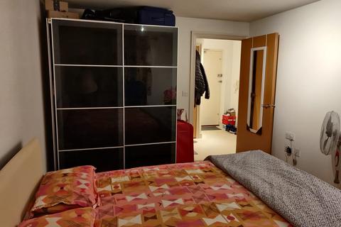 1 bedroom flat for sale, Kelvin Gate, Bracknell RG12