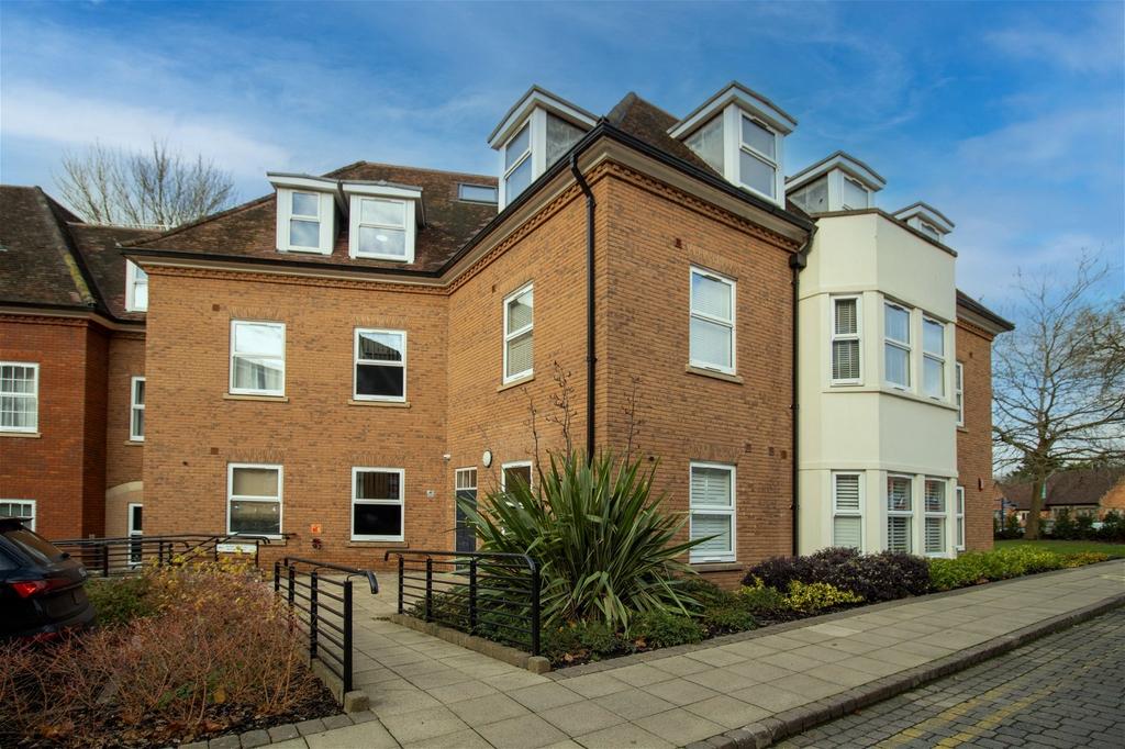 Homer Road, Solihull B91 2 bed apartment for sale £325,000