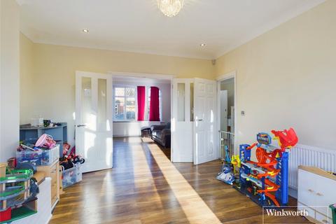 3 bedroom semi-detached house for sale, Woodland Close, London NW9