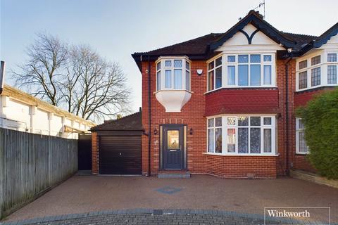 3 bedroom semi-detached house for sale, Woodland Close, London NW9