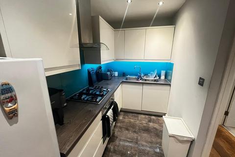 1 bedroom flat for sale, 15-16 London Street, Basingstoke RG21