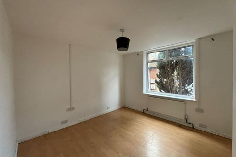 8, Avon Court Braund Avenue, Greenford, UB6 9JH