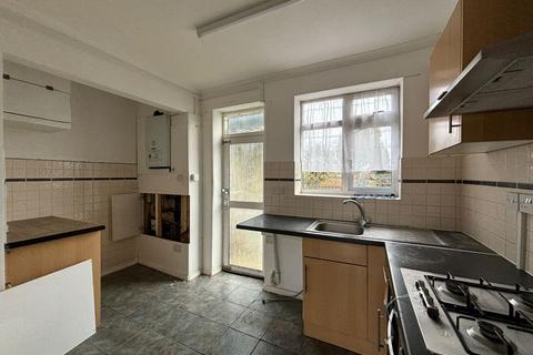 8, Avon Court Braund Avenue, Greenford, UB6 9JH