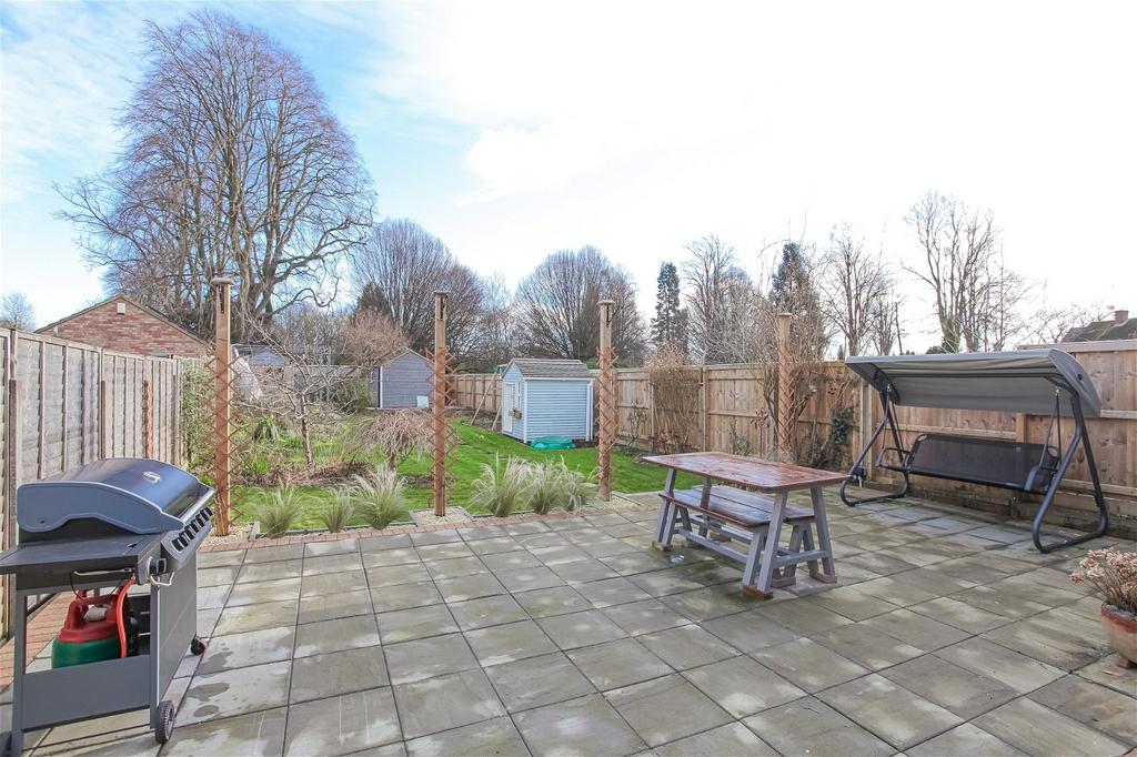 Nursery Drive, Banbury 3 bed semidetached house for sale £349,950