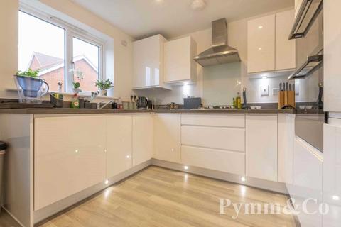 24 Bennett Crescent, Hethersett, Norwich, NR9 3FS