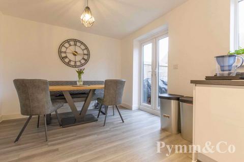 24 Bennett Crescent, Hethersett, Norwich, NR9 3FS