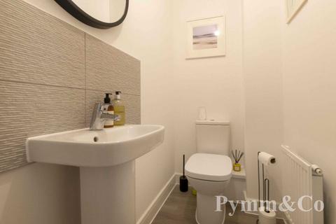 24 Bennett Crescent, Hethersett, Norwich, NR9 3FS