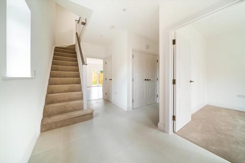 4 bedroom semi-detached house to rent - Cordes Grove, Ascot, Berkshire, SL5