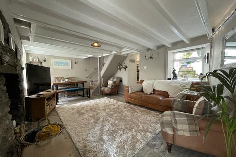 Sail Hatch West Looe Hill, Looe, PL13 2HJ