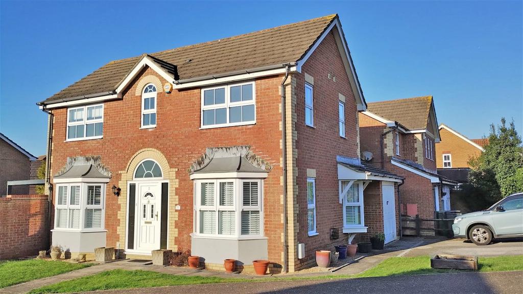 Darwell Drive, Pevensey BN24 4 bed detached house for sale £489,950