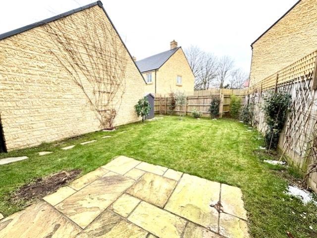 12 Linden garden 2