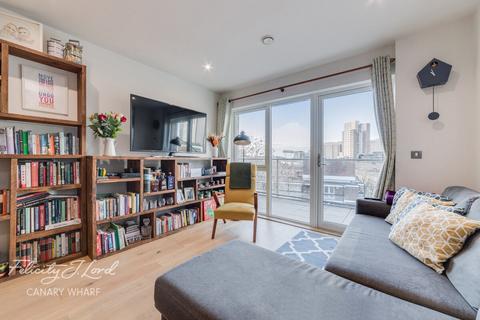 2 bedroom flat for sale, Willow House, River Barge Close, Isle Of Dogs, E14
