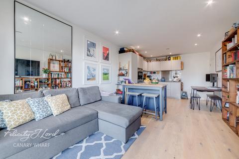 2 bedroom flat for sale, Willow House, River Barge Close, Isle Of Dogs, E14