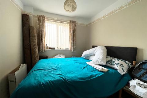 2 bedroom ground floor flat for sale, Pebble Court, Paignton TQ4