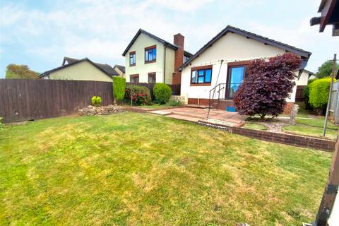 52 Steed Close, Paignton, TQ4 7SN