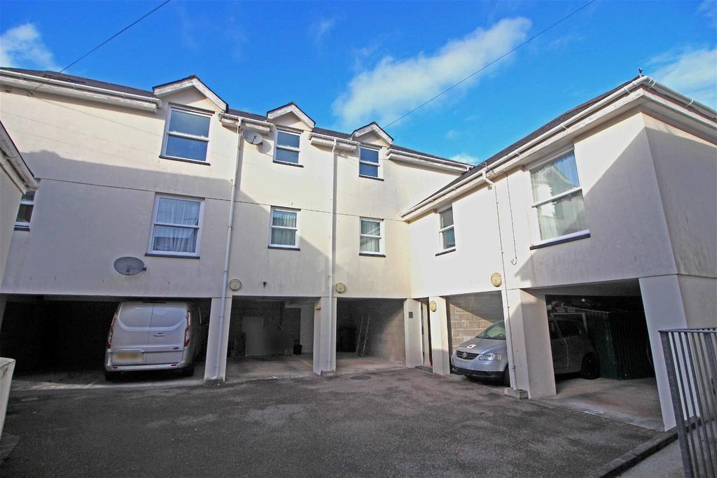 Rowley Road, Torquay TQ1 2 bed flat for sale £185,000