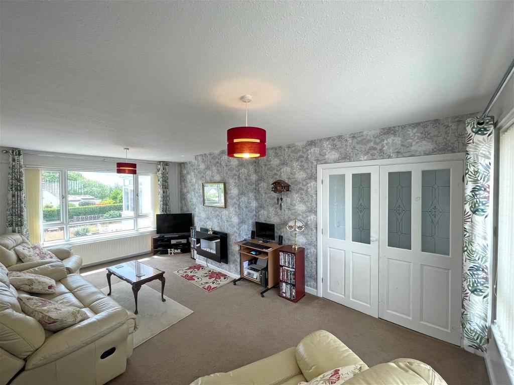Sandringham Drive, Paignton TQ3 2 bed detached bungalow for sale £374,950