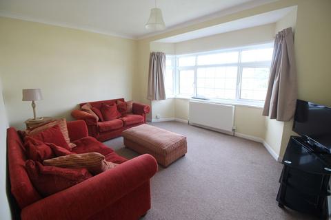 25b Cliff Road, Paignton, TQ4 6DH