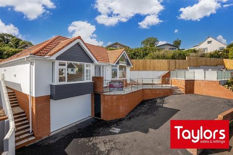 2 bedroom detached bungalow for sale, Goodrington Road, Paignton