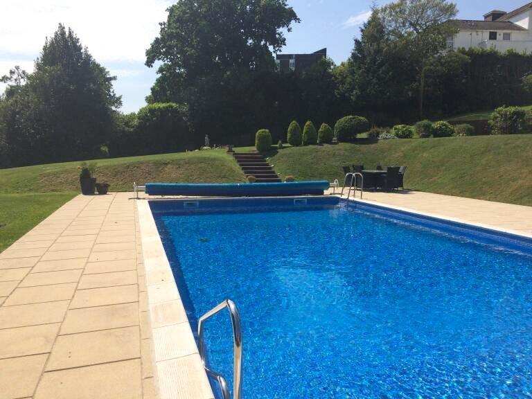 Lower Warberry Road, Torquay TQ1 2 bed apartment for sale £240,000