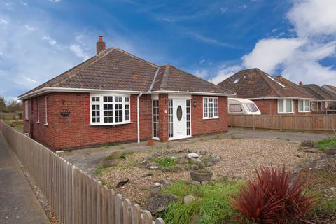 3 bedroom bungalow for sale, New Road, West Huntspill, Highbridge, TA9