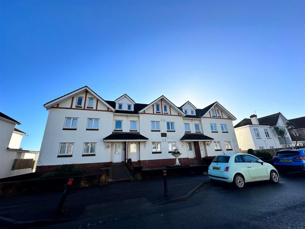 Eugene Road, Paignton TQ3 2 bed apartment for sale £244,950