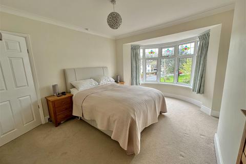 3 bedroom semi-detached house for sale, Banbury Park, Torquay, TQ2 7HN