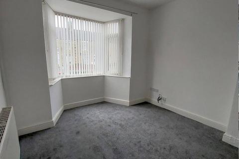 2 bedroom end of terrace house to rent, Durham Road, Spennymoor, County Durham, DL16