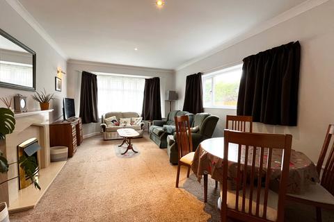 20a Manor Road, Paignton, TQ3 2HR