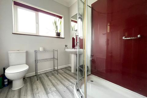 20a Manor Road, Paignton, TQ3 2HR
