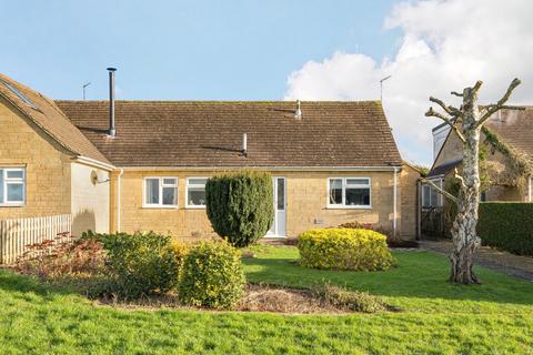 2 bedroom bungalow for sale, Links View, Cirencester, Gloucestershire, GL7