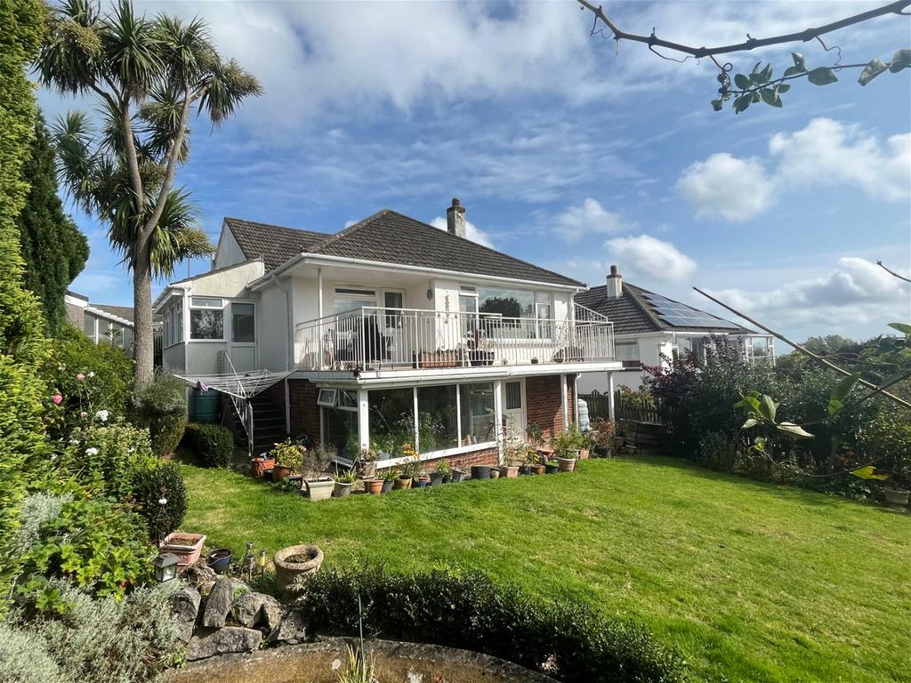 Sandringham Drive, Paignton TQ3 3 bed detached bungalow for sale £450,000