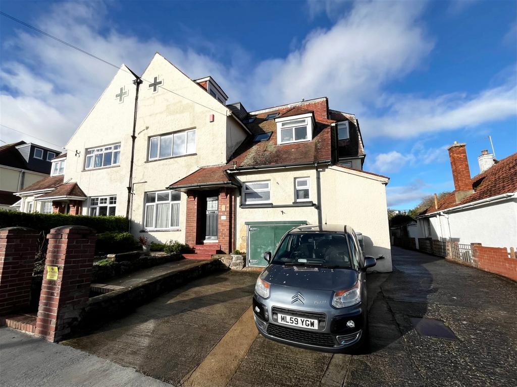 Upper Morin Road, Paignton TQ3 3 bed flat for sale £270,000