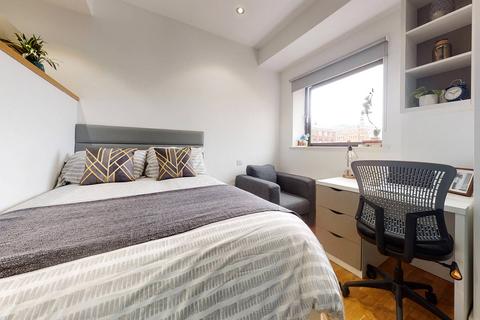 undefined, Apt 17, Q Two Residence, 25 Queen Street LS1