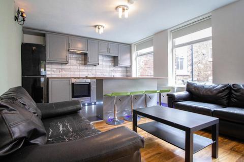 3 bedroom apartment to rent, 15 Providence Place, Providence Place LS2