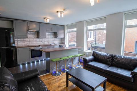 3 bedroom apartment to rent, 15 Providence Place, Providence Place LS2