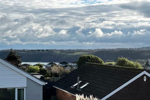 7 Cherry Brook Walk, Paignton, TQ4 7NN