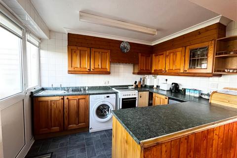 7 Cherry Brook Walk, Paignton, TQ4 7NN