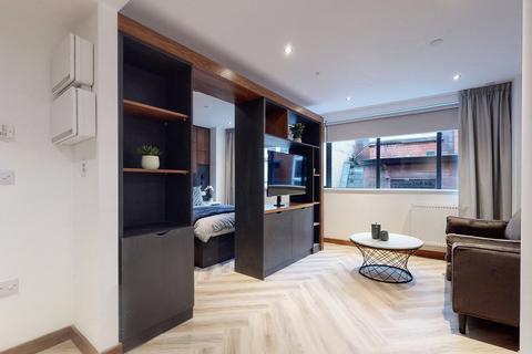 undefined, Apt 5,  Live Oasis Deansgate, Live Oasis Deansgate M2