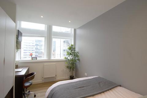 undefined, Apt 83,  Gravity Residence, Gravity Residence L2