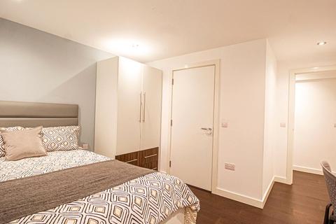 2 bedroom apartment to rent, Apt 16, Park Square Residence, 21 Park Square South LS1