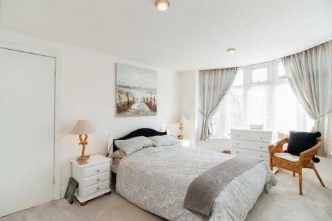 182 Blatchcombe Road, Paignton, TQ3 2JP