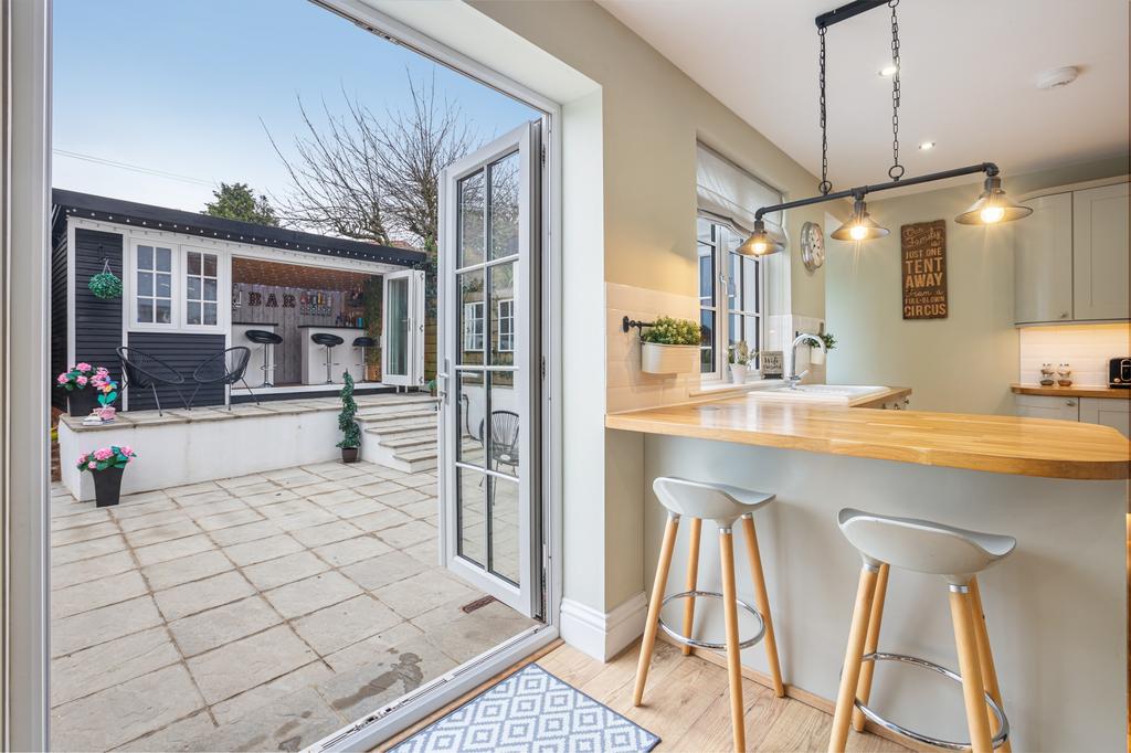 Osney Crescent, Paignton TQ4 4 bed semidetached house for sale £475,000