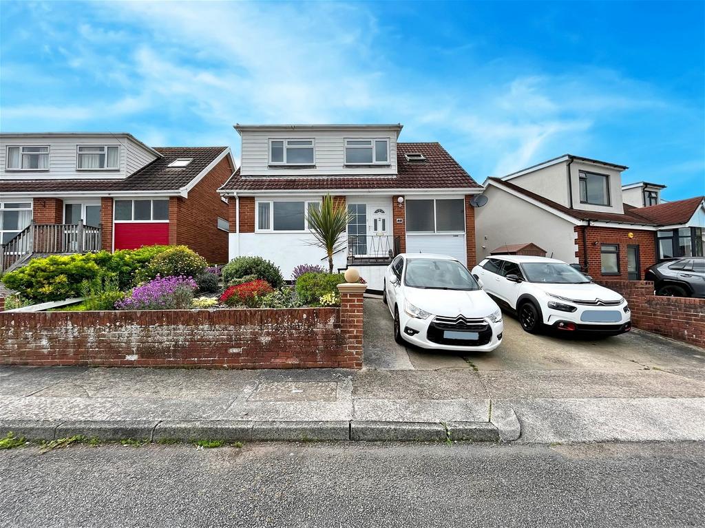 Duchy Drive, Paignton TQ3 4 bed detached bungalow for sale £400,000