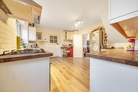 4 bedroom house to rent, Martin Way London SW20