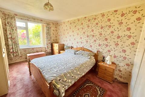 2 bedroom semi-detached bungalow for sale, Helford Drive, Paignton