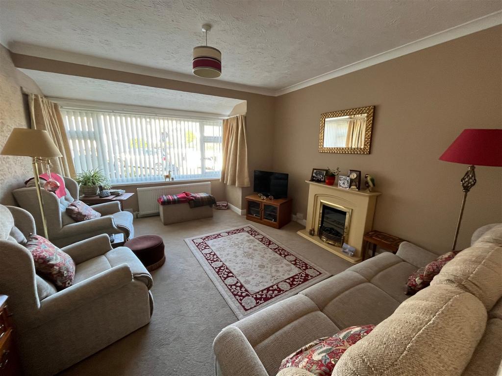 Clifton Road, Paignton TQ3 3 bed detached bungalow for sale £265,000