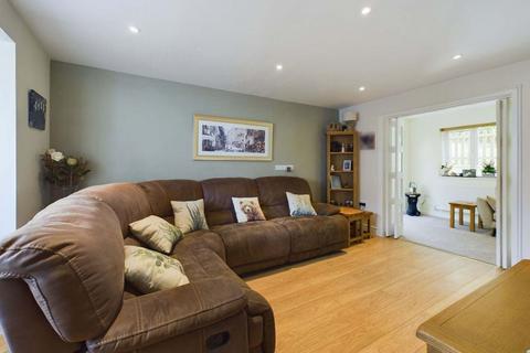 130 Blatchcombe Road, Paignton, TQ3 2JS