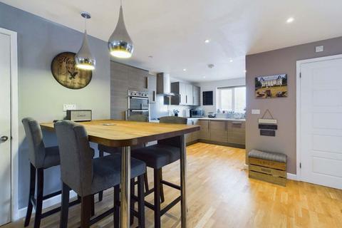 130 Blatchcombe Road, Paignton, TQ3 2JS