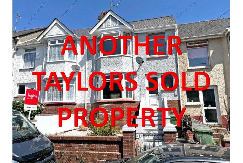 Clifton Road, Paignton TQ3 3 bed terraced house for sale £243,500